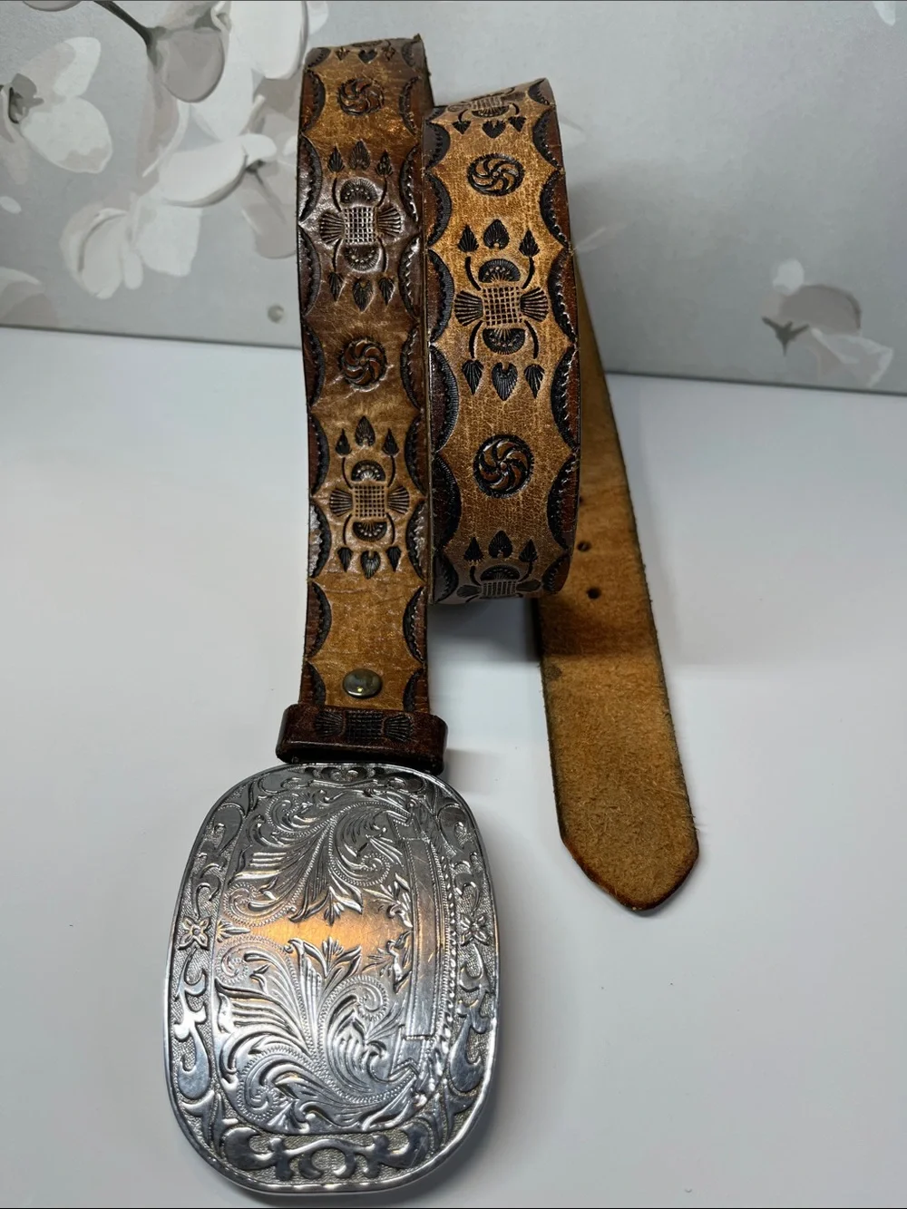 Vintage Belt Hand Tooled Leather Belt